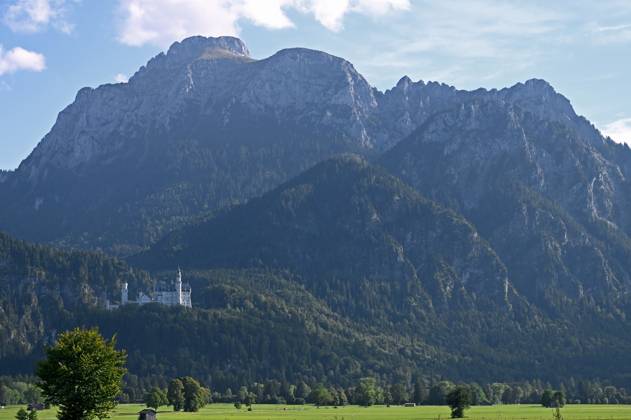 Schloss Neuschwanstein im bayerischen Allgäu bei Füssen, Deutschland