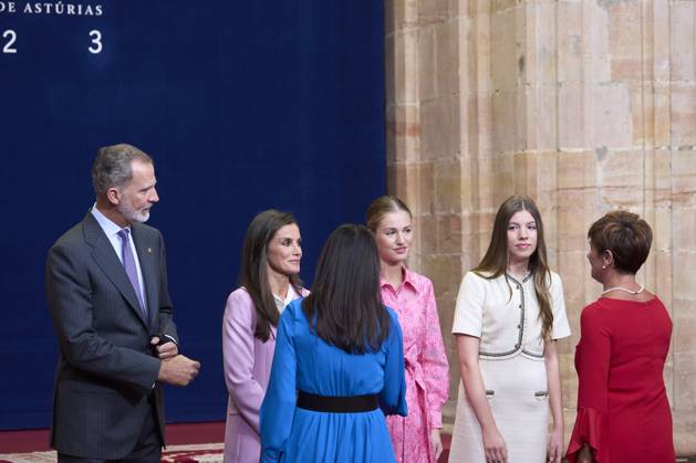 20-10-2023 Medals Princess Leonor and Queen Letizia and King Felipe and Princess Sofia during the Princess Asturias awards at the Campoamor theatre in Oviedo No Spain Â  Copyright: xPPEx