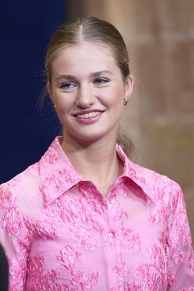 20-10-2023 Medals Princess Leonor during the Princess Asturias awards at the Campoamor theatre in Oviedo No Spain Â  Copyright: xPPEx