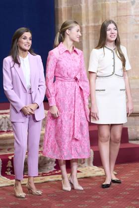 20-10-2023 Medals Princess Leonor and Queen Letizia and Princess Sofia during the Princess Asturias awards at the Campoamor theatre in Oviedo No Spain Â  Copyright: xPPEx