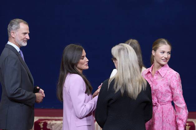 20-10-2023 Medals Princess Leonor and Queen Letizia and Princess Sofia and US actress Meryl Streep during the Princess Asturias awards at the Campoamor theatre in Oviedo No Spain Â  Copyright: xPPEx