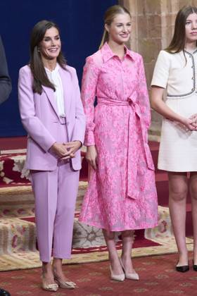 20-10-2023 Medals Princess Leonor and Queen Letizia and Princess Sofia during the Princess Asturias awards at the Campoamor theatre in Oviedo No Spain Â  Copyright: xPPEx
