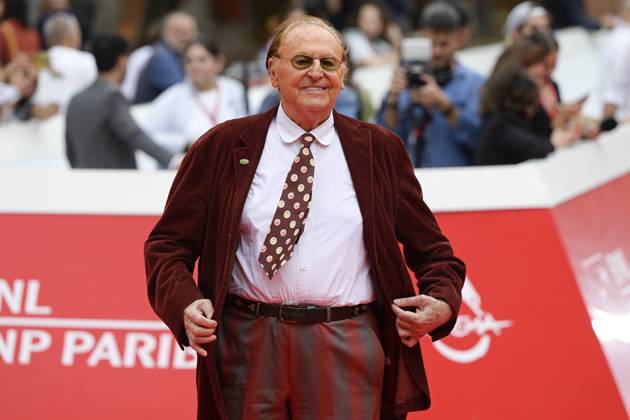 Isabella Rossellini e Renzo Arbore red carpet in Rome, Italy - 20 Oct 2023 Renzo Arbore attends the red carpet of Isabella Rossellini and Renzo Arbore at Rome Film Fest 2023 at Auditorium Parco della Musica. Rome Italy Copyright: xMarioxCartellix xSOPAxImagesx Renzo Arbore (2)