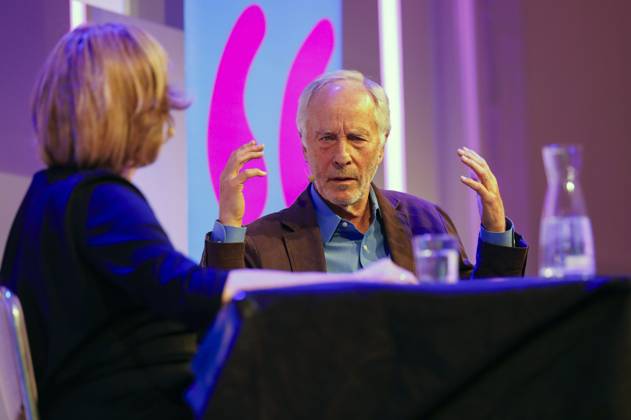 Bilder des Jahres 2023, Entertainment 10 Oktober Angela Spizig und Richard Ford bei der lit.Cologne 2023 Spezial Veranstaltung Valentinstag in der Flora Köln. Köln, 22.10.2023