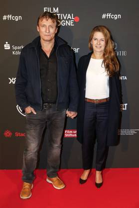 Oliver Masucci mit Partnerin Tanit Koch bei der Verleihung der Cologne Awards auf dem 33. Film Festival Cologne 2023 im E-Werk. Köln, 26.10.2023