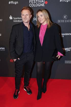 Kasem Hoxha mit Lebensgefährtein Klejda Shani bei der Verleihung der Cologne Awards auf dem 33. Film Festival Cologne 2023 im E-Werk. Köln, 26.10.2023