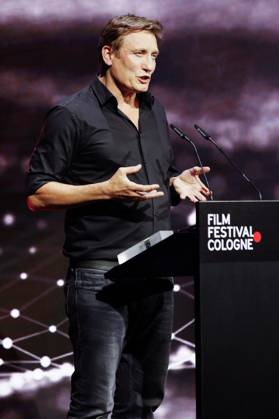 Oliver Masucci bei der Verleihung der Cologne Awards auf dem 33. Film Festival Cologne 2023 im E-Werk. Köln, 26.10.2023