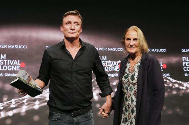 Oliver Masucci und Gabriela Sperl bei der Verleihung der Cologne Awards auf dem 33. Film Festival Cologne 2023 im E-Werk. Köln, 26.10.2023