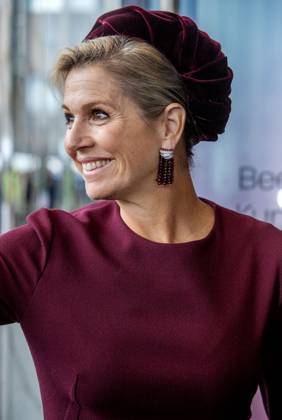 31-10-2023 Amsterdam Queen Maxima attended the presentation of the Prix de Rome Visual Arts 2023, the incentive prize for visual artists from the Netherlands and the Caribbean part of the Kingdom, in the Stedelijk Museum Amsterdam. The winning artist received an amount of 40,000 euros and the opportunity to participate in a residency program of their choice Â  Copyright: xPPEx