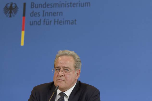 Jahresbericht Bundespolizei 2022 vorgestellt 2023-11-08 - Deutschland, Berlin - Die Bundesministerin des Inneren und für Heimat, und Bundespolizeipräsident Dr. Dieter Romann stellen den Jahresbericht der Bundespolizei 2022 vor.