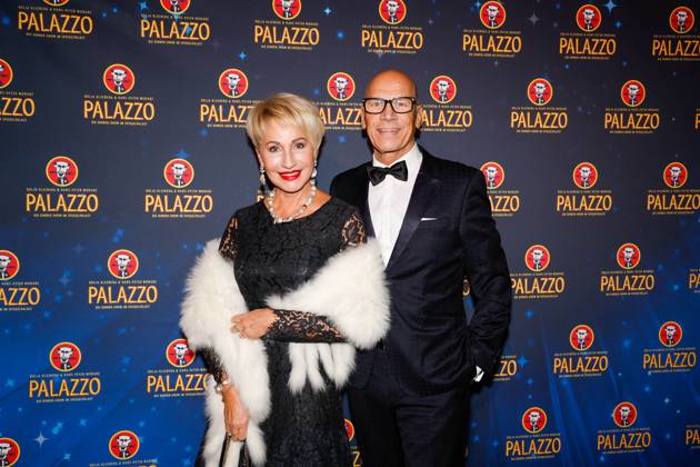 Bianca Brömme mit Ehemann Bernd Brömme bei der Weltpremiere Ghosts und Ducks im Palazzozelt Berlin.