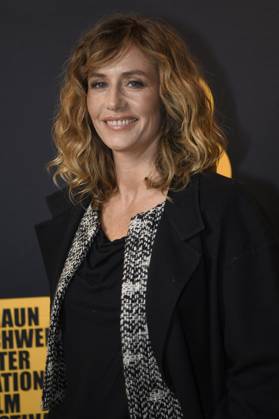 Cecile de France bei der Preisverleihung vom 37. Braunschweig International Film Festival im Großen Haus des Staatstheaters Braunschweig. Braunschweig, 11.11.2023