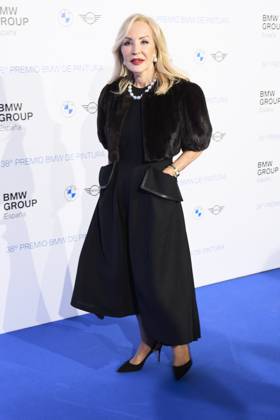 13-11-2023 Madrid Carmen Lomana attend the 38th edition of the BMW painting prize concert at the royal theatre in Madrid. No Spain Â  Copyright: xPPEx