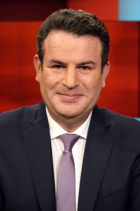 Hubertus Heil in der ARD-Talkshow hart aber fair im Studio Adlershof. Berlin, 13.11.2023