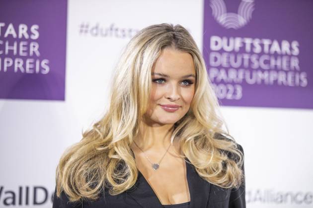 Moderatorin Nele Ludowig. DUFTSTARS 2023 - Deutscher Parfumpreis Verleihung des deutschen Parfumpreises DUFTSTARS durch die Fragrance Foundation am 16.11.2023, Rheinterrassen, Duesseldorf.