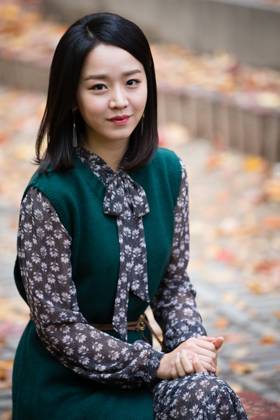 S. Korean actress Shin Hye-sun S. Korean actress Shin Hye-sun South Korean actress Shin Hye-sun, who starred in the drama Pretty Woman, poses for a photo prior to an interview in Seoul on Nov. 17, 2015. The last episode of the drama was aired by the MBC TV network on Nov. 11. (Yonhap) 2015-11-18 08:22:28 < 1980-2015 YONHAPNEWS AGENCY. .> ¼­¿ï EDITORIAL USE ONLY  Copyright: xx PYH2015111800590034400 YonhapxNewsx yonphotos091744