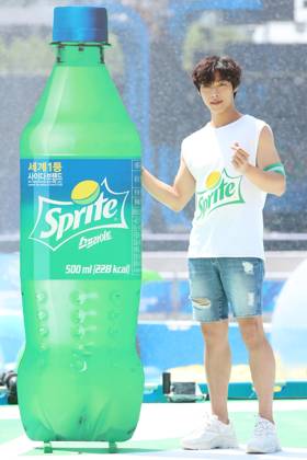 S. Korean actor Woo Do-hwan S. Korean actor Woo Do-hwan South Korean actor Woo Do-hwan poses for a photo during a publicity event in Seoul on July 21, 2018 to promote the beverage brand Sprite. (Yonhap) 2018-07-23 08:36:22 < 1980-2018 YONHAPNEWS AGENCY. .> EDITORIAL USE ONLY Copyright: xx PYH2018072301620034400 YonhapxNewsx yonphotos137904