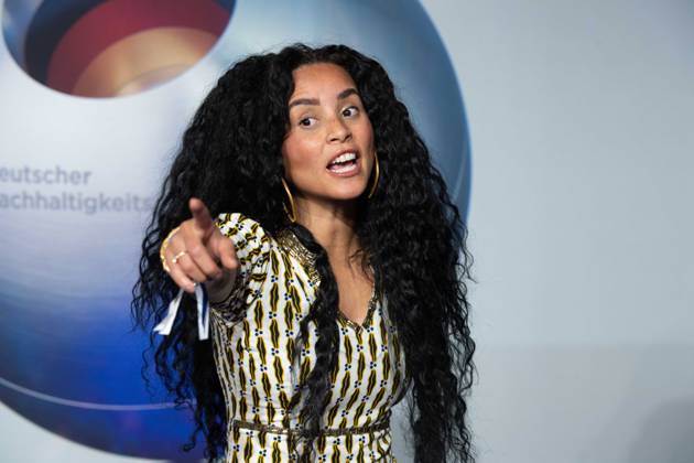 Domitila BARROS, Miss Germany 2022, Roter Teppich, Red Carpet Show, Ankunft, arrival, Verleihung Deutscher Nachhaltigkeitspreis in Duesseldorf am 24.11.2023.