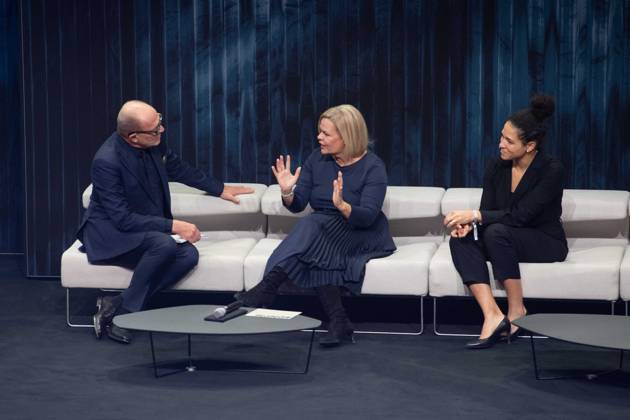 v.l. Stefan SCHULZE-HAUSMANN, Vorstandsvorsitzender Stiftung Deutscher Nachhaltigkeitspreis Nancy FAESER, Bundesinnenministerin, Celia SASIC, ehem. Fussballspielerin, DFB Vizepraesidentin, Verleihung Deutscher Nachhaltigkeitspreis in Duesseldorf am 24.11.2023.
