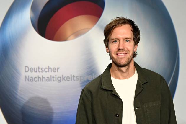 Deutscher Nachhaltigkeitspreis 2023 am 24.11.2023 im Maritim Hotel in Düsseldorf Sebastian Vettel ( Formel 1 Weltmeister )