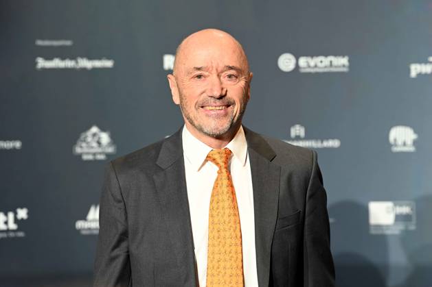 Deutscher Nachhaltigkeitspreis 2023 am 24.11.2023 im Maritim Hotel in Düsseldorf Christian Neureuther ( Ski-Legende )