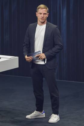 Sebastian Steudtner bei der Verleihung des 16. Deutschen Nachhaltigkeitspreises 2023 im Maritim Hotel. Düsseldorf, 24.11.2023
