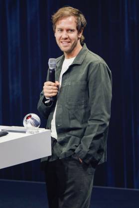 Sebastian Vettel bei der Verleihung des 16. Deutschen Nachhaltigkeitspreises 2023 im Maritim Hotel. Düsseldorf, 24.11.2023