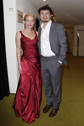 Natalie O Hara und Francois Camus bei der Verleihung des 18. Deutschen Theaterpreises Der Faust 2023 im Thalia Theater. Hamburg, 25.11.2023