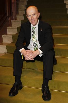 Peter Nottmeier bei der Verleihung des 18. Deutschen Theaterpreises Der Faust 2023 im Thalia Theater. Hamburg, 25.11.2023