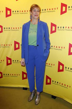 Helene Grass bei der Verleihung des 18. Deutschen Theaterpreises Der Faust 2023 im Thalia Theater. Hamburg, 25.11.2023
