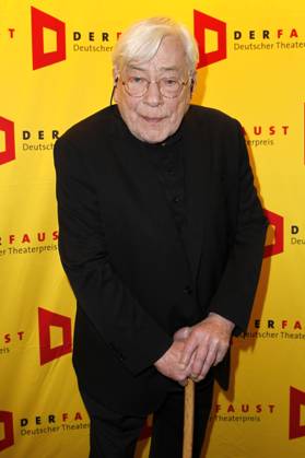 Klaus Zehelein bei der Verleihung des 18. Deutschen Theaterpreises Der Faust 2023 im Thalia Theater. Hamburg, 25.11.2023