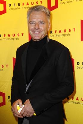 Jörg Pilawa bei der Verleihung des 18. Deutschen Theaterpreises Der Faust 2023 im Thalia Theater. Hamburg, 25.11.2023