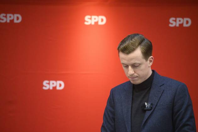 27.11.23,Hannover Regierungskrise SPD trennt sich vom Grünen OB Belit Onay Beendigung der Koalition mit den Grünen Im : Adis Ahmetovic MdB, SPD : Region Hannover Niedersachsen GERMANY