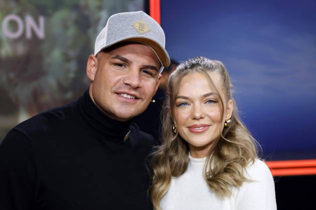 Sänger Pietro Lombardi und seine Verlobte Laura Maria Rypa beim 28. RTL-Spendenmarathon 2023 in den EMG-Studios. Hürth, 17.11.2023 NRW Deutschland Copyright: xChristophxHardtx