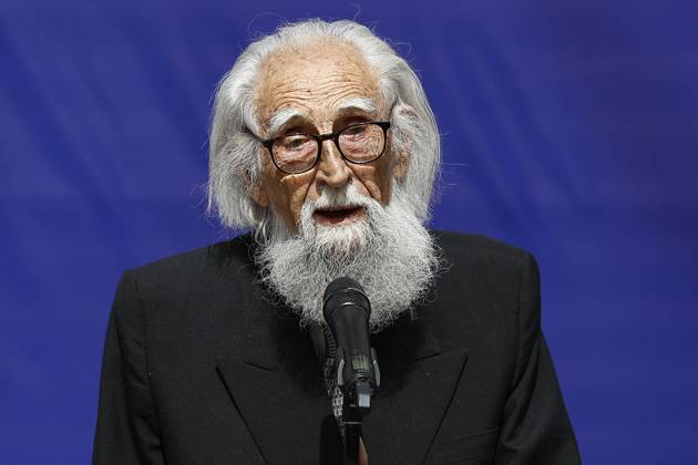 Santiago, December 26, 2023 The 2023 National Awards Ceremony is held in the courtyard of the Palacio de La Moneda Dragomir Yankovic Aton Chile, Santiago Chile Aton 861461  Copyright: DRAGOMIRxYANKOVIC ATONxCHILE