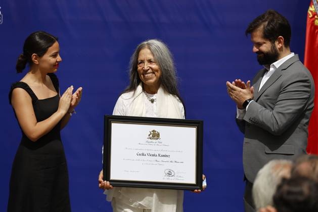 Santiago, December 26, 2023 The 2023 National Awards Ceremony is held in the courtyard of the Palacio de La Moneda Dragomir Yankovic Aton Chile, Santiago Chile Aton 861463  Copyright: DRAGOMIRxYANKOVIC ATONxCHILE