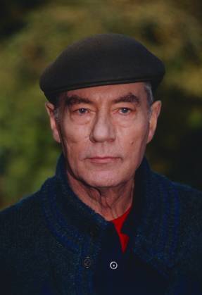 MARTIN BENRATH Martin Benrath, deutscher Schauspieler, bedeutender Bühnendarsteller, Portrait, 1995. Martin Benrath, German actor and major stage actor, Portrait, 1995., Deutschland Copyright: kpa kpa_55050153 EDITORIAL USE ONLY