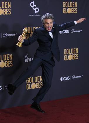 January 7, 2024, Beverly Hills, California, USA: Mark Ruffalo in the press room of the 81st Annual Golden Globe Awards on Sunday January 7, 2024 at The Beverly Hilton Hotel in Beverly Hills, California. ARIANA RUIZ PI Beverly Hills USA - ZUMAp124 20240107_zaa_p124_106 Copyright: xArianaxRuizx