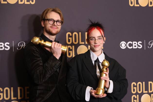 January 7, 2024, Beverly Hills, CA, USA: Billie Eilish, winners of the Best Original Song - Motion Picture award for What Was I Made For? pose in the press room during the 81st Annual Golden Globe Awards at The Beverly Hilton on January 07, 2024 in Beverly Hills, California. Beverly Hills USA - ZUMAs181 20240107_zea_s181_425 Copyright: xCraSHx