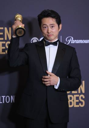 January 7, 2024, Beverly Hills, California, USA: Steven Yeun in the press room of the 81st Annual Golden Globe Awards on Sunday January 7, 2024 at the The Beverly Hilton Hotel in Beverly Hills, California. ARIANA RUIZ PI Beverly Hills USA - ZUMAp124 20240107_zaa_p124_131 Copyright: xArianaxRuizx