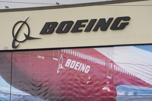 January 11, 2024, Everett, Washington, Usa: The Boeing Everett Factory is an airplane assembly facility operated by Boeing in Everett, Washington, USA, on Thu., Jan. 11, 2024. The facility is one of the largest buildings in the world. After an incident with a Boeing 737 Max 9 airplane almost a week ago, the FAA has today announced an investigation into the company and its safety practices. Everett Usa - ZUMAb344 20240111_znp_b344_009 Copyright: xScottxBrauerx