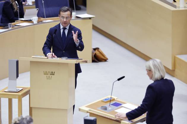 STOCKHOLM, SWEDEN 20240117 Prime Minister Ulf Kristersson M and Social Democrat party leader Magdalena Andersson S during the party leadership debate in the Swedish Parliament STOCKHOLM SWEDEN x10430x  Copyright: xChristinexOlsson TTx PARTILEDARDEBATT RIKSDAGEN s_xfv_5D44k