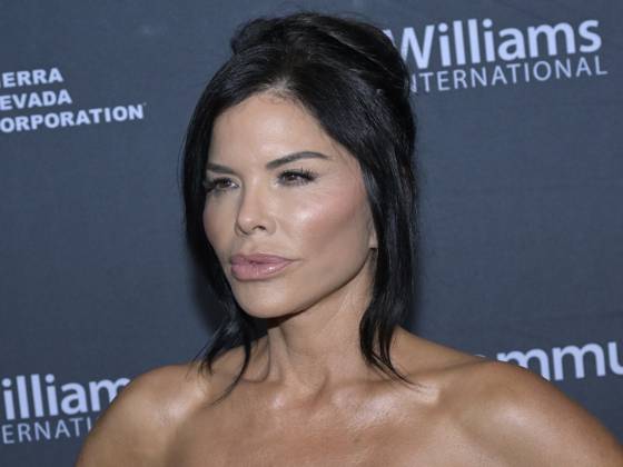 January 19, 2024, Beverly Hills, California, United States: Lauren Sanchez attends the 21st Living Legends of Aviation 2024. Beverly Hills United States - ZUMAb173 20240119_aap_b173_023 Copyright: xBillyxBennightx