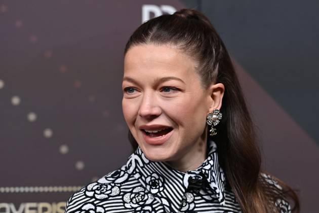 Hannah Herzsprung (Schauspielerin), Einzelbild,angeschnittenes Einzelmotiv,Portraet,Portrait,Porträt. Roter Teppich,Red Carpet,Bayerischer Filmpreis 2023 am 19.09.2024 im Prinzregententheater in Muenchen.