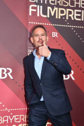 Moritz Bleibtreu Verleihung des Bayerischen Filmpreis Prinzregenten Theater München 19. Januar 2024