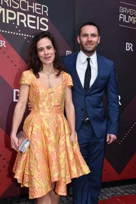 Maya Haddad und Jonathan Müller Verleihung des Bayerischen Filmpreis Prinzregenten Theater München 19. Januar 2024