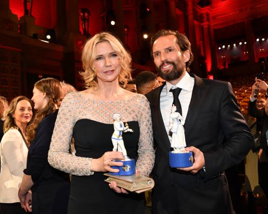 Veronica Ferres und Quirin Berg Verleihung des Bayerischen Filmpreis Party Preisträger Prinzregenten Theater München 19. Januar 2024