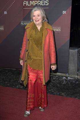 Jutta Speidel bei der Verleihung des 45. Bayerischen Filmpreises 2023 im Prinzregententheater. München, 19.01.2024