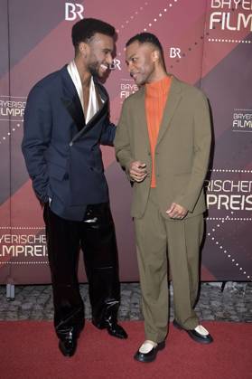 Tijan Njie und Elan Ben Ali bei der Verleihung des 45. Bayerischen Filmpreises 2023 im Prinzregententheater. München, 19.01.2024