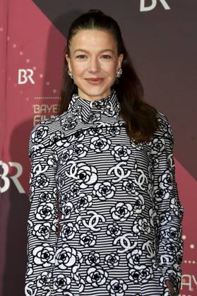 Hannah Herzsprung bei der Verleihung des 45. Bayerischen Filmpreises 2023 im Prinzregententheater. München, 19.01.2024